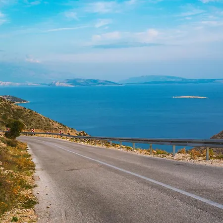 In With One-bedroom 10 Apartman