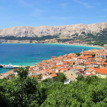 In With One-bedroom 10