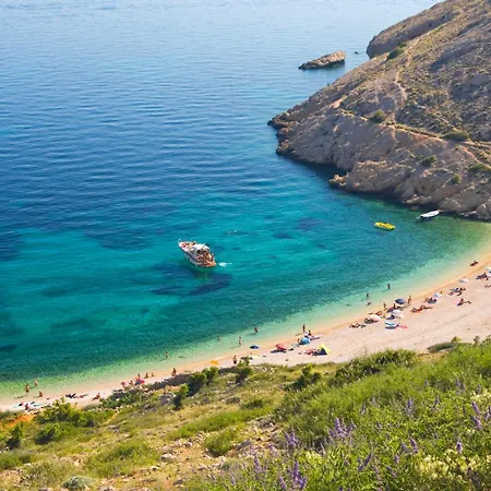 In With One-bedroom 10 Šilo