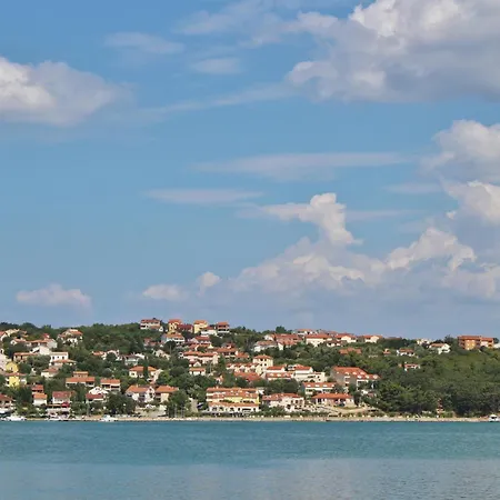 In With One-bedroom 10 Apartman