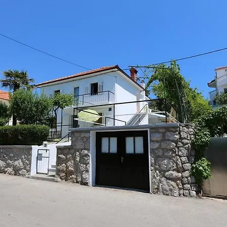 Apartment In With One-bedroom 10 Silo (Krk)