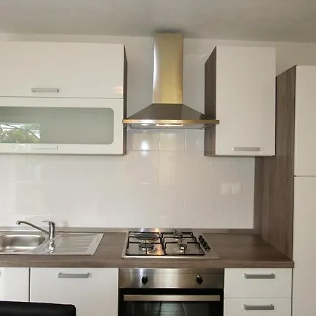 In With One-bedroom 10 Silo (Krk)