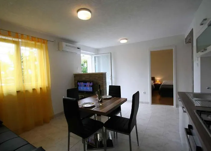 In With One-bedroom 10 Appartement Šilo